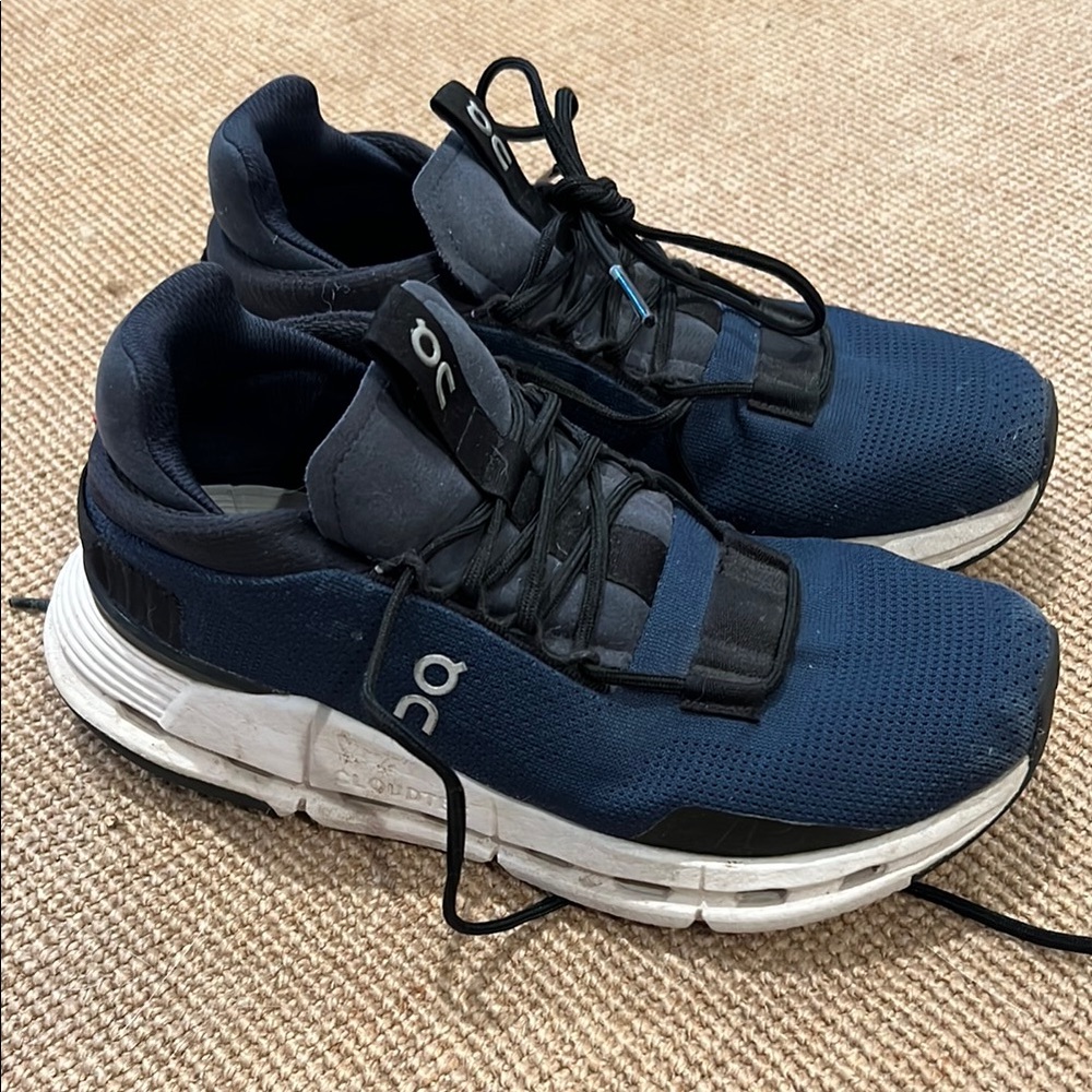 On Running Women’s Blue Athletic Shoes